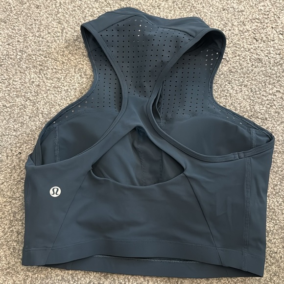 Lululemon sport bra - Picture 2 of 2